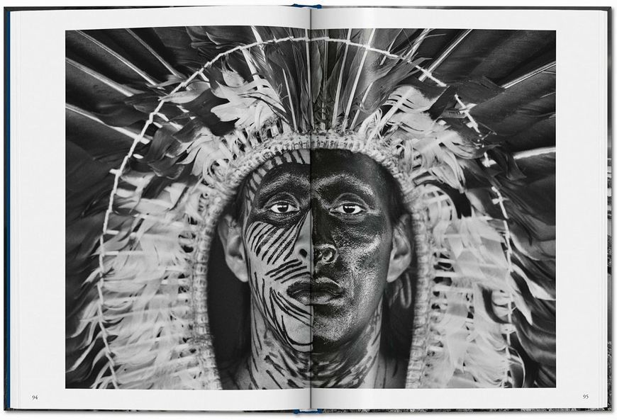 Sebastiao Salgado. Amazonia F012674 фото