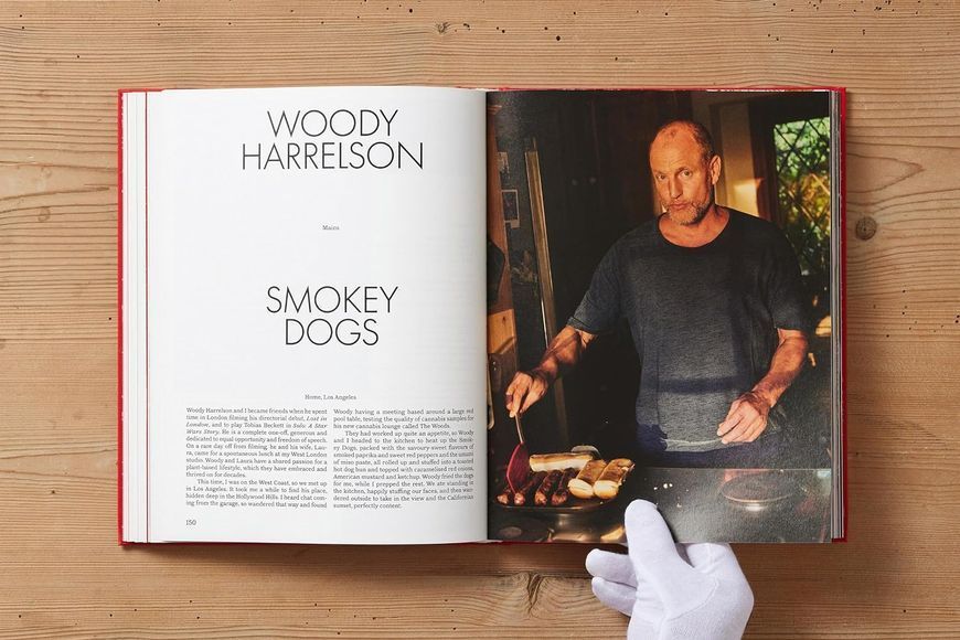 Feeding Creativity: A Cookbook for Friends and Family F012682 фото