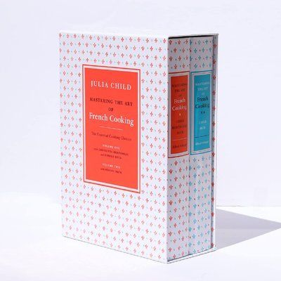 Mastering the Art of French Cooking: The Essential Cooking Classics. Volumes 1 & 2 F009580 фото