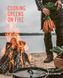 Cooking Greens on Fire: Vegetarian Recipes for the Dutch Oven and Grill F014738 фото 1
