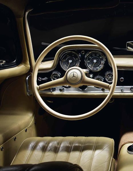 IconiCars. Mercedes-Benz 300 SL F009372 фото