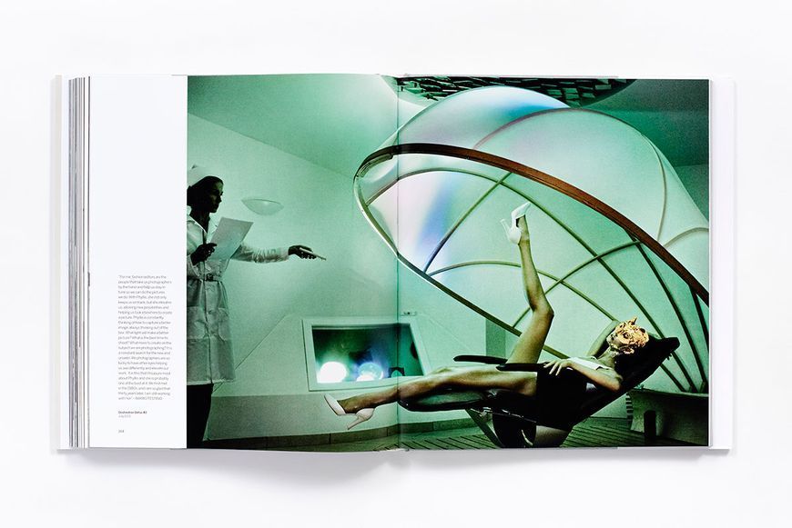 Stoppers: Photographs from My Life at Vogue F001863 фото