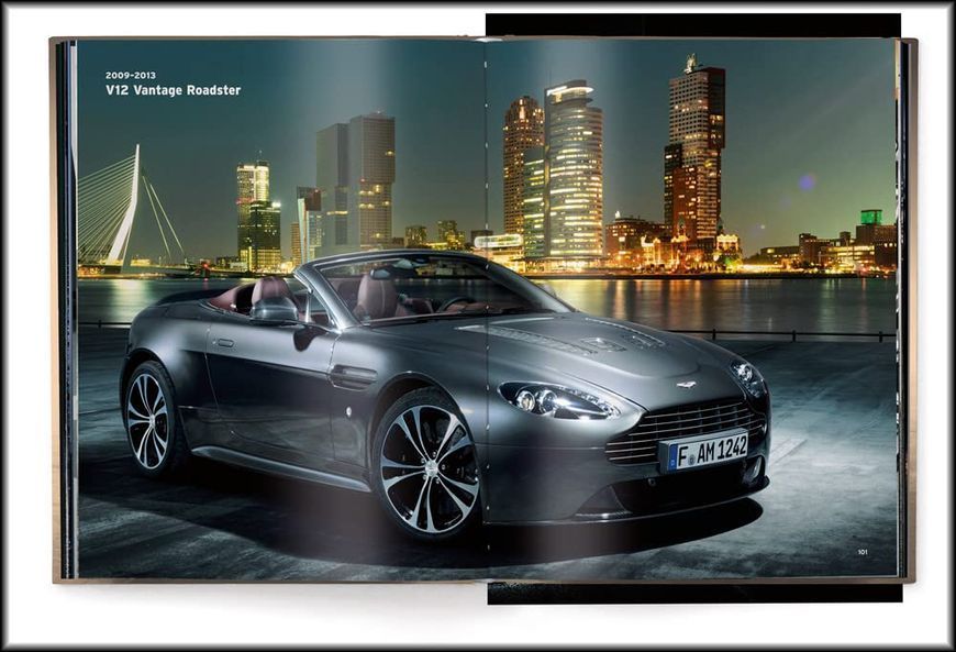 The Aston Martin Book F009882 фото