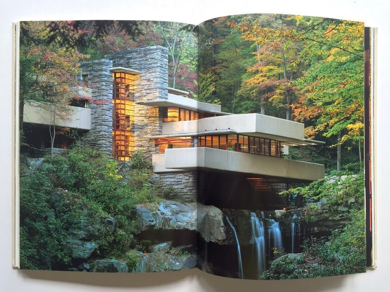 Fallingwater: A Frank Lloyd Wright Country House F013025 фото