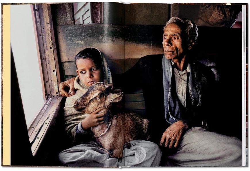 Steve McCurry: Animals F013127 фото