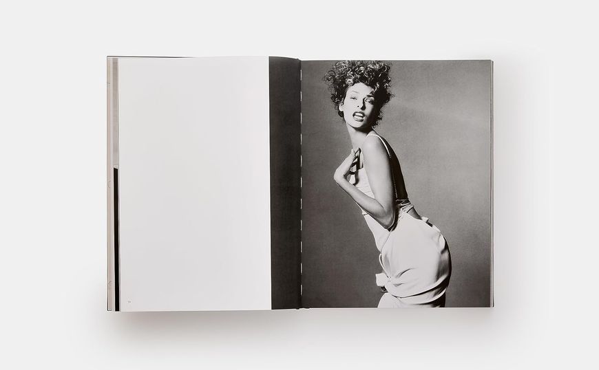 Linda Evangelista Photographed by Steven Meisel F012667 фото